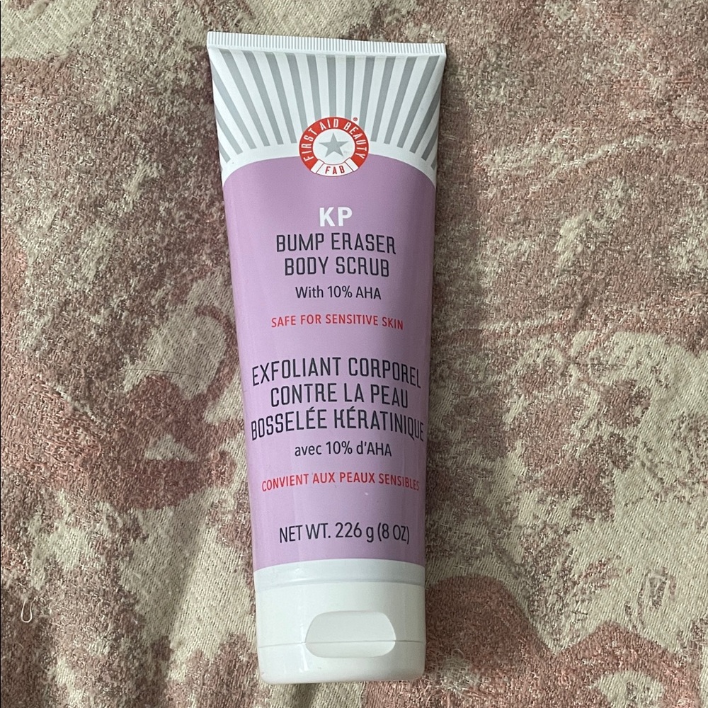 FIRST AID BEAUTY KP BUMP ERASER BODY SCRUB W/10% AHA